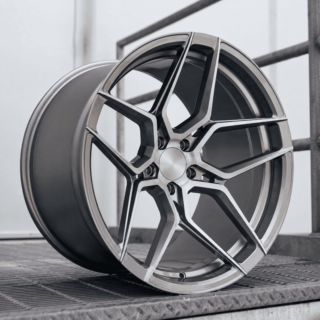 Chrome forged monoblock 18–22″