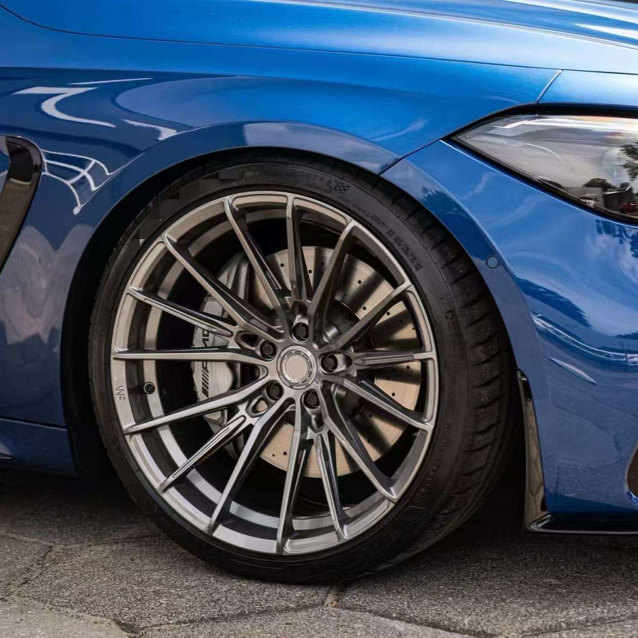 Forged concave monoblock 17–18″